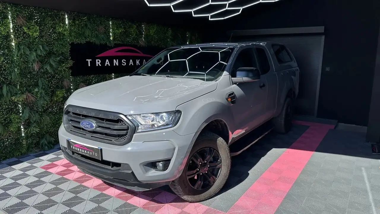 Ford Ranger Wolftrak Super Cabine 4x4 2.0 TDCI 170 cv 1 re main TVA recup Entretien Mode de conduite — photo 1 of 40