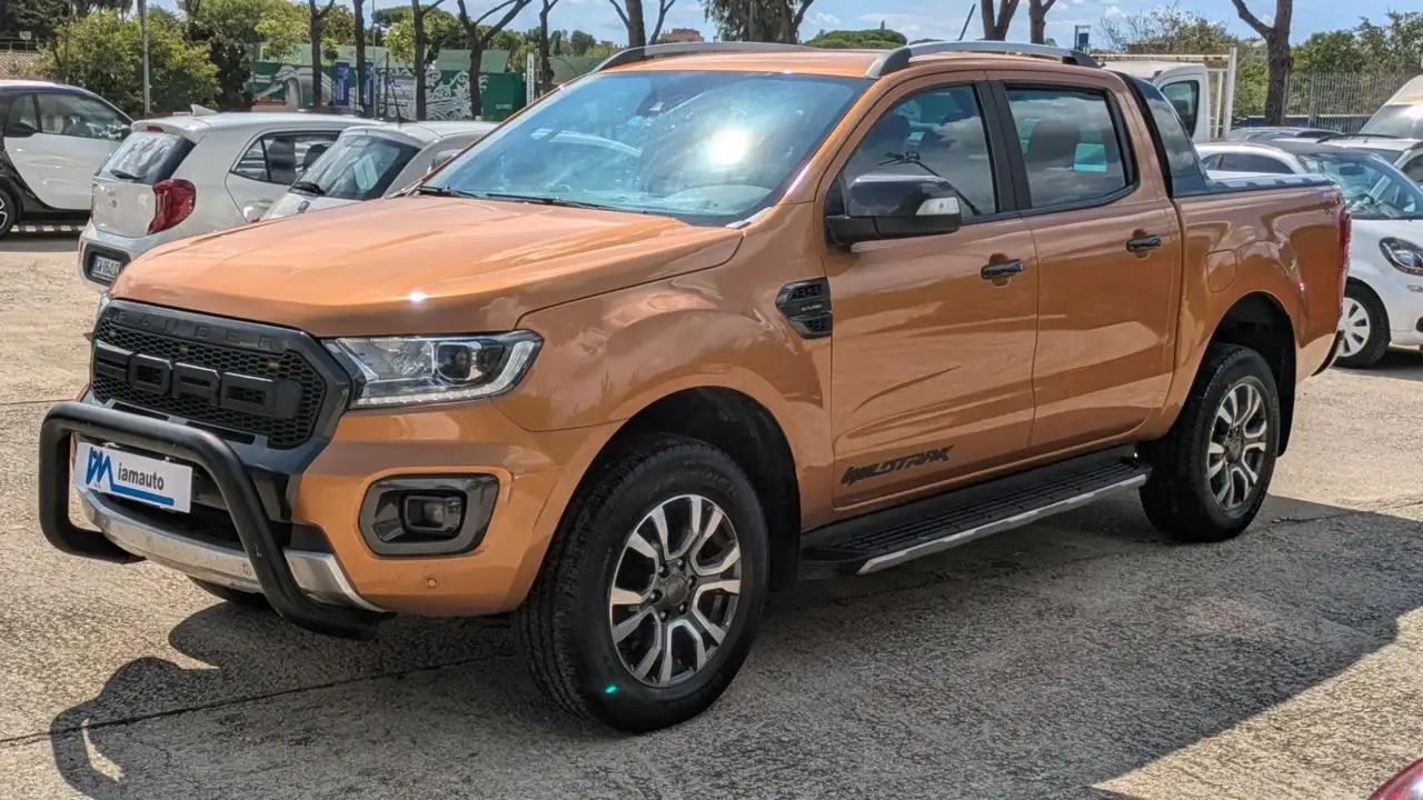 Ford Ranger WildTruck 2.0 ECOBLUE aut.213cv — photo 1 of 15