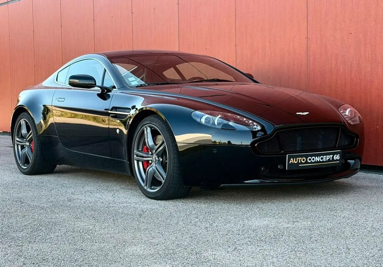Aston Martin V8 4,7L 426ch BVM – — photo 1 of 10