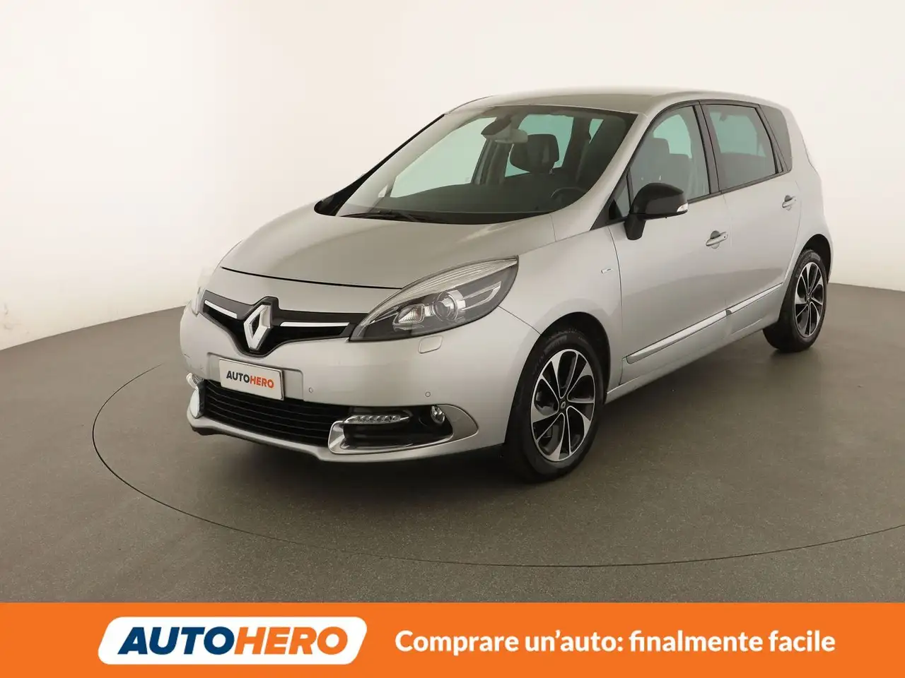 Renault Scenic 1.5 dCi BOSE Edition — photo 1 of 15