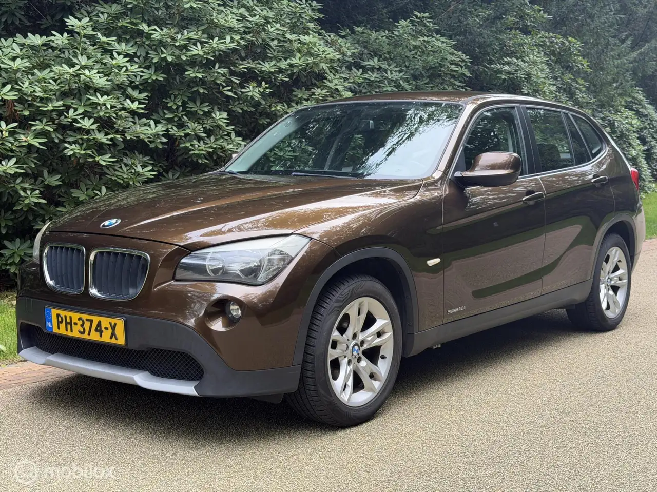 BMW X1 sDrive18i Executive Trekhaak Cruise Clima Goed Ond — photo 1 of 23