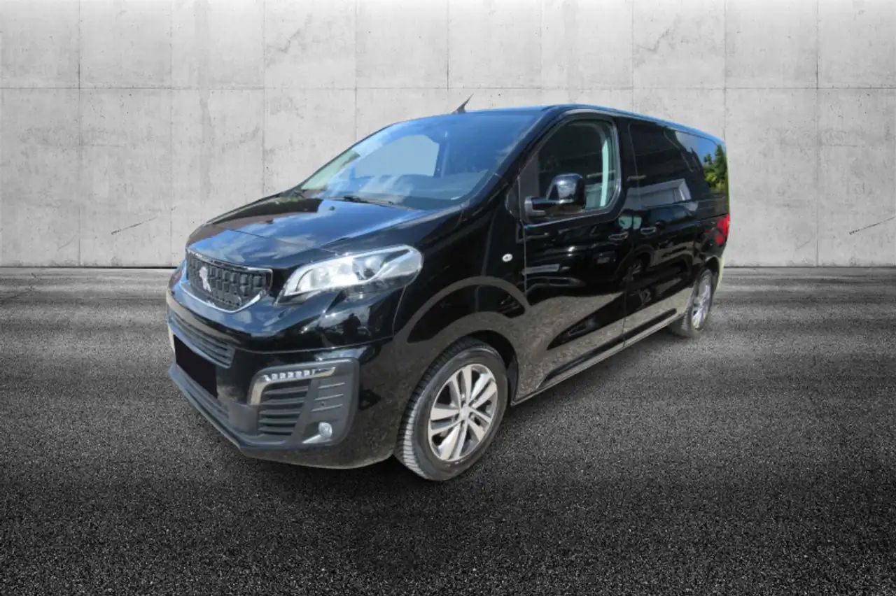 Peugeot Traveller BlueHDi 140 S&S Long Allure — photo 1 of 8