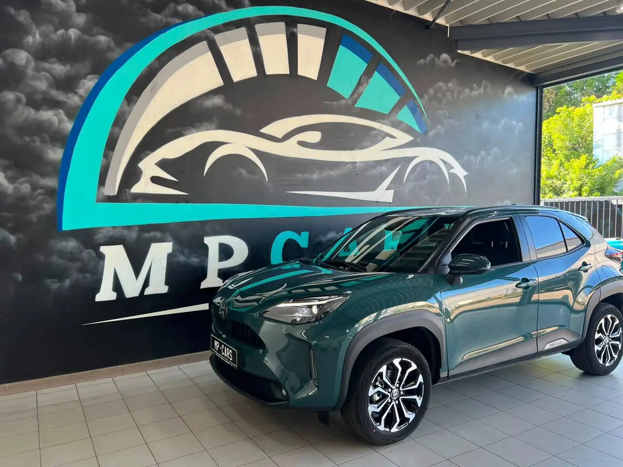 Toyota Yaris Cross Yaris Cross Hybrid 1.5i VVT-i Executive E-CVT (85 kW) Executive — photo 1 of 15