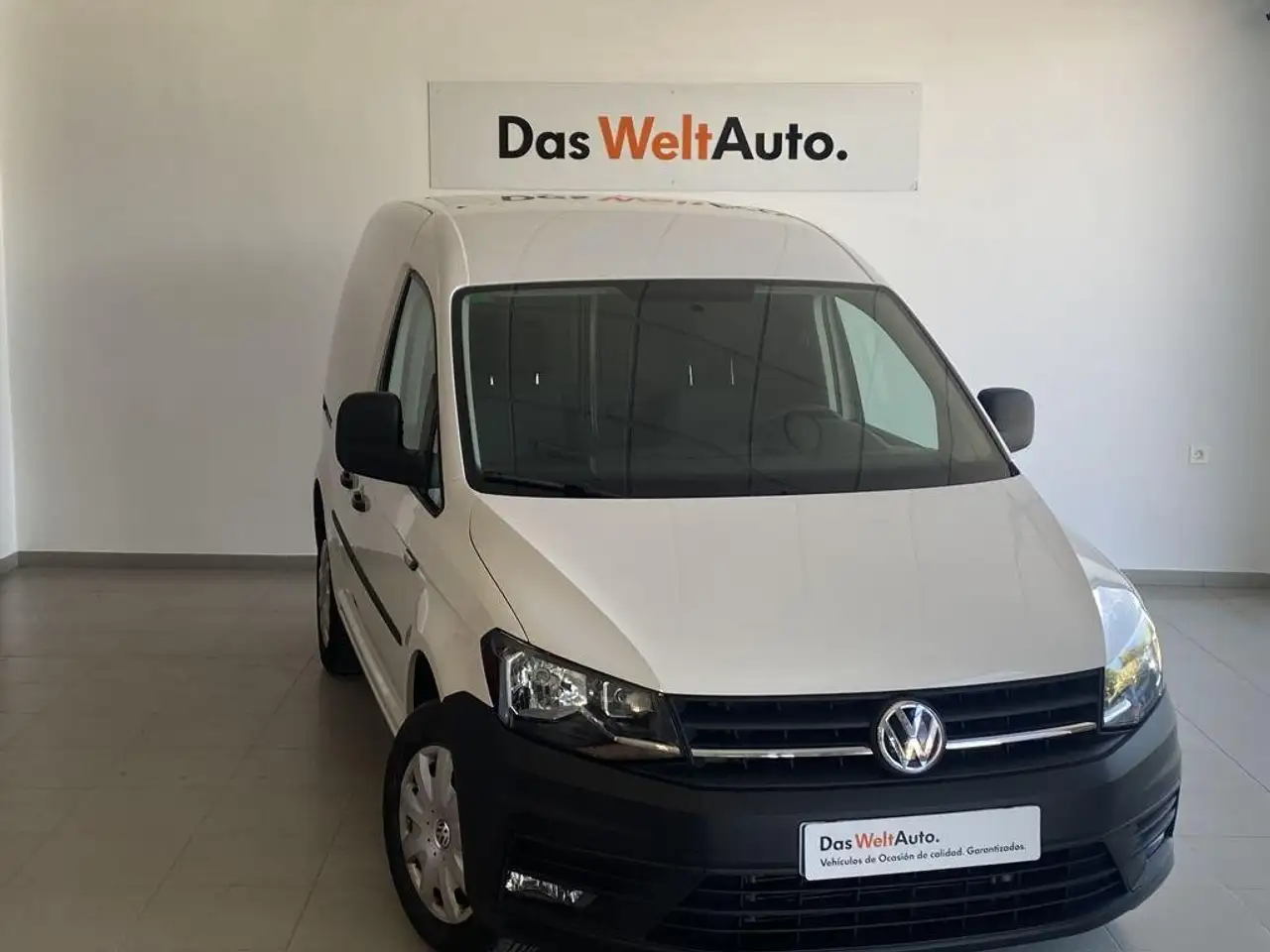 Volkswagen Caddy Furgón 1.6TDI 75kW — photo 1 of 8