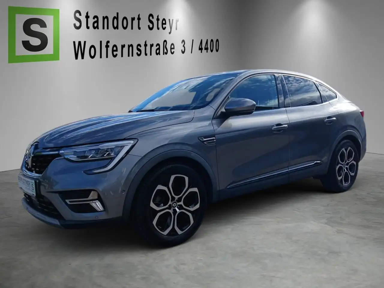 Renault Arkana ARKANA Intens E-Tech Hybrid 145 (MY22) OBI — photo 1 of 10