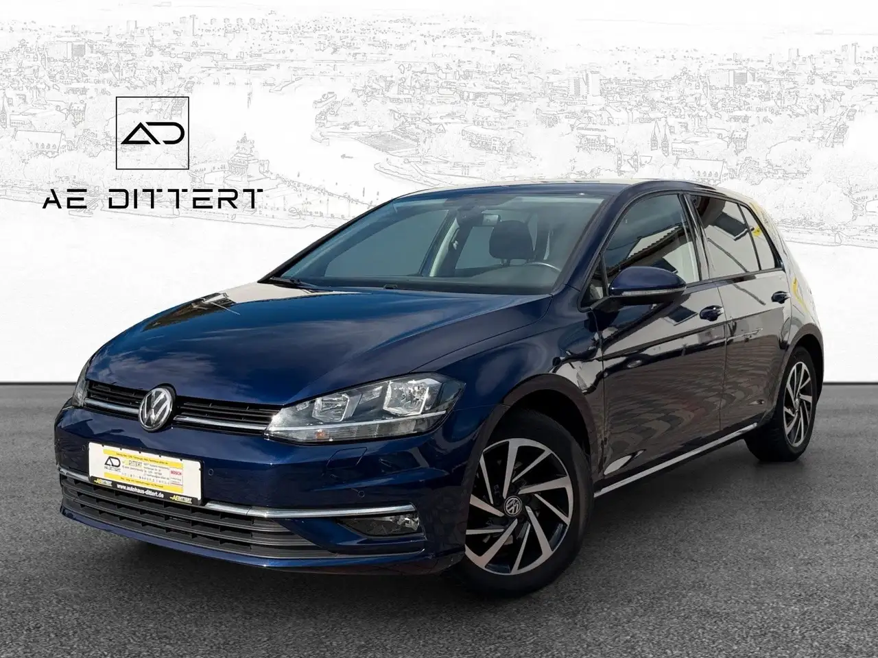 Volkswagen Golf VII Lim. Join Start-Stop++Navi+SHZ+PP++ — photo 1 of 15