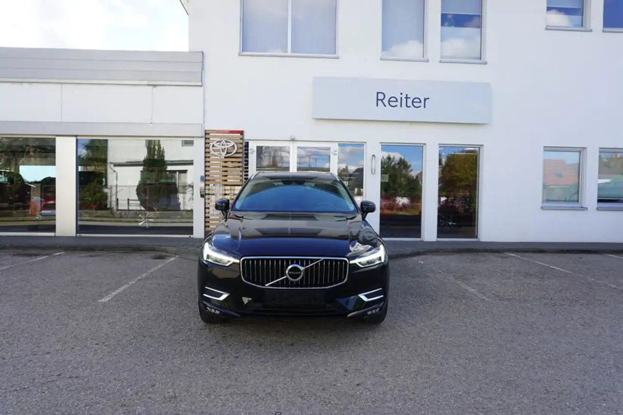 Volvo XC60 D4 Aut. *LED*KAMERA*LEDER* — photo 1 of 20