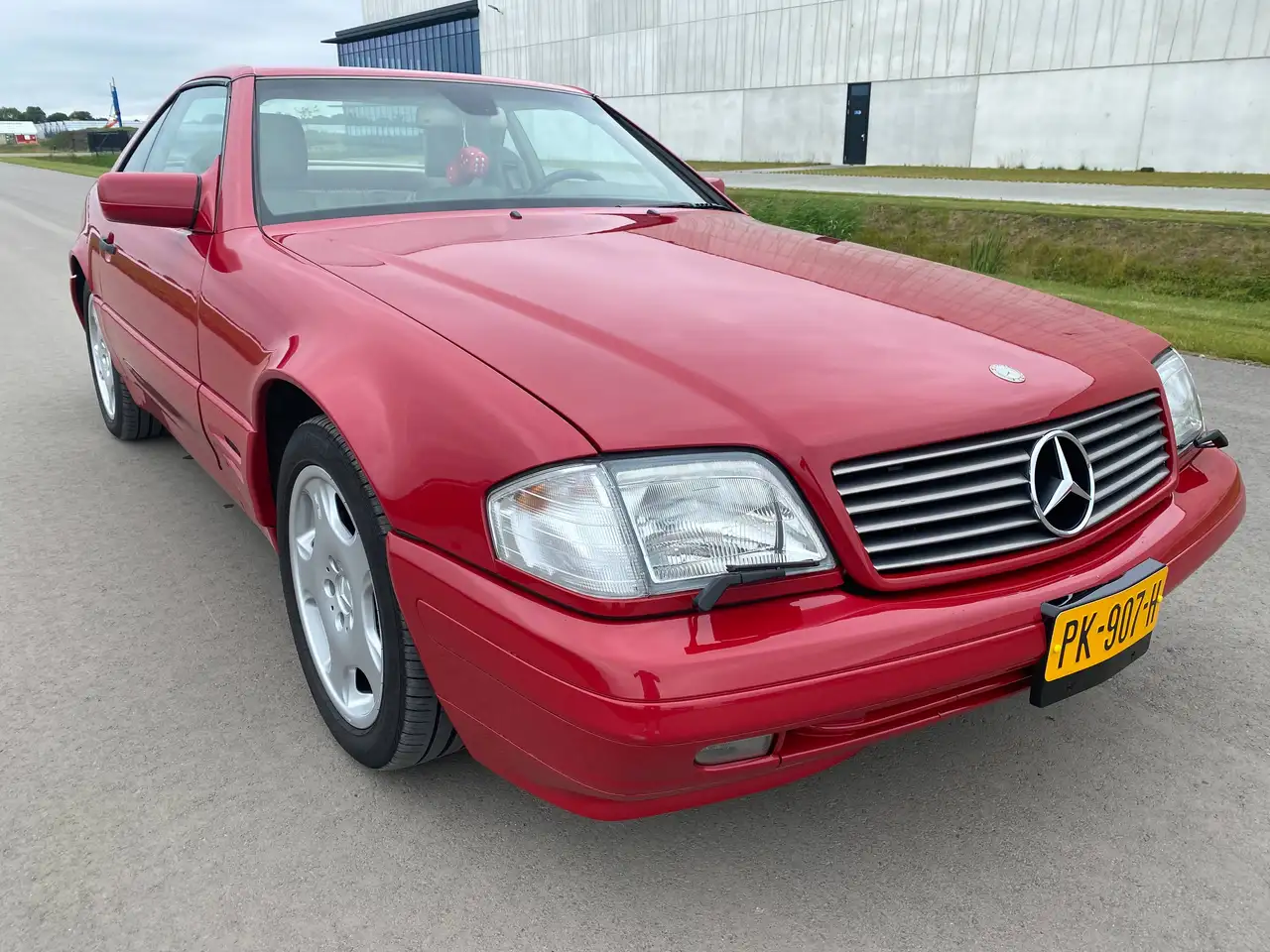 1997 Mercedes-Benz SL 500 SL 500, photograph 8