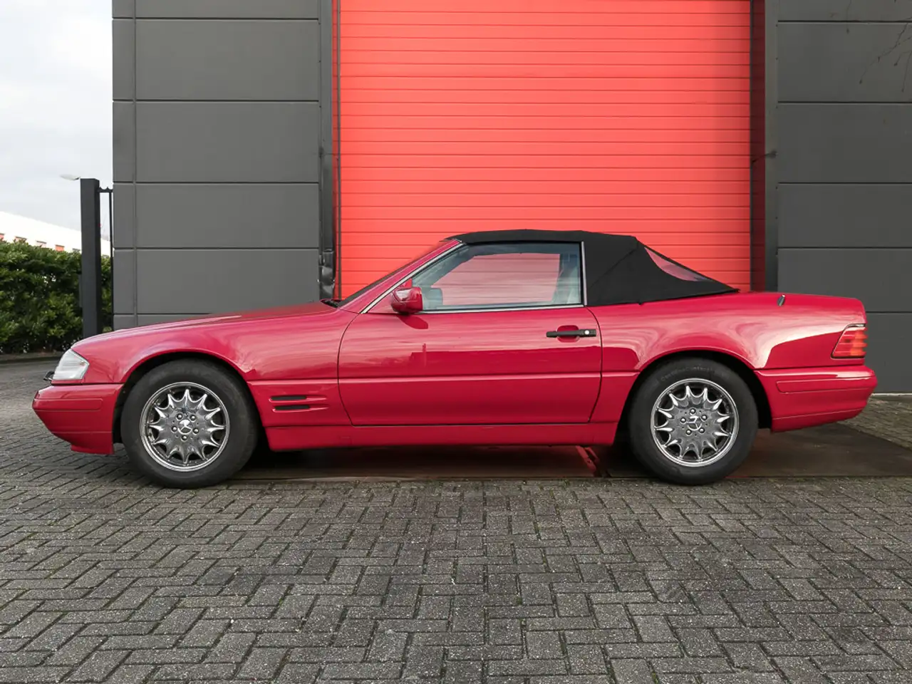 1997 Mercedes-Benz SL 500 SL 500, photograph 3