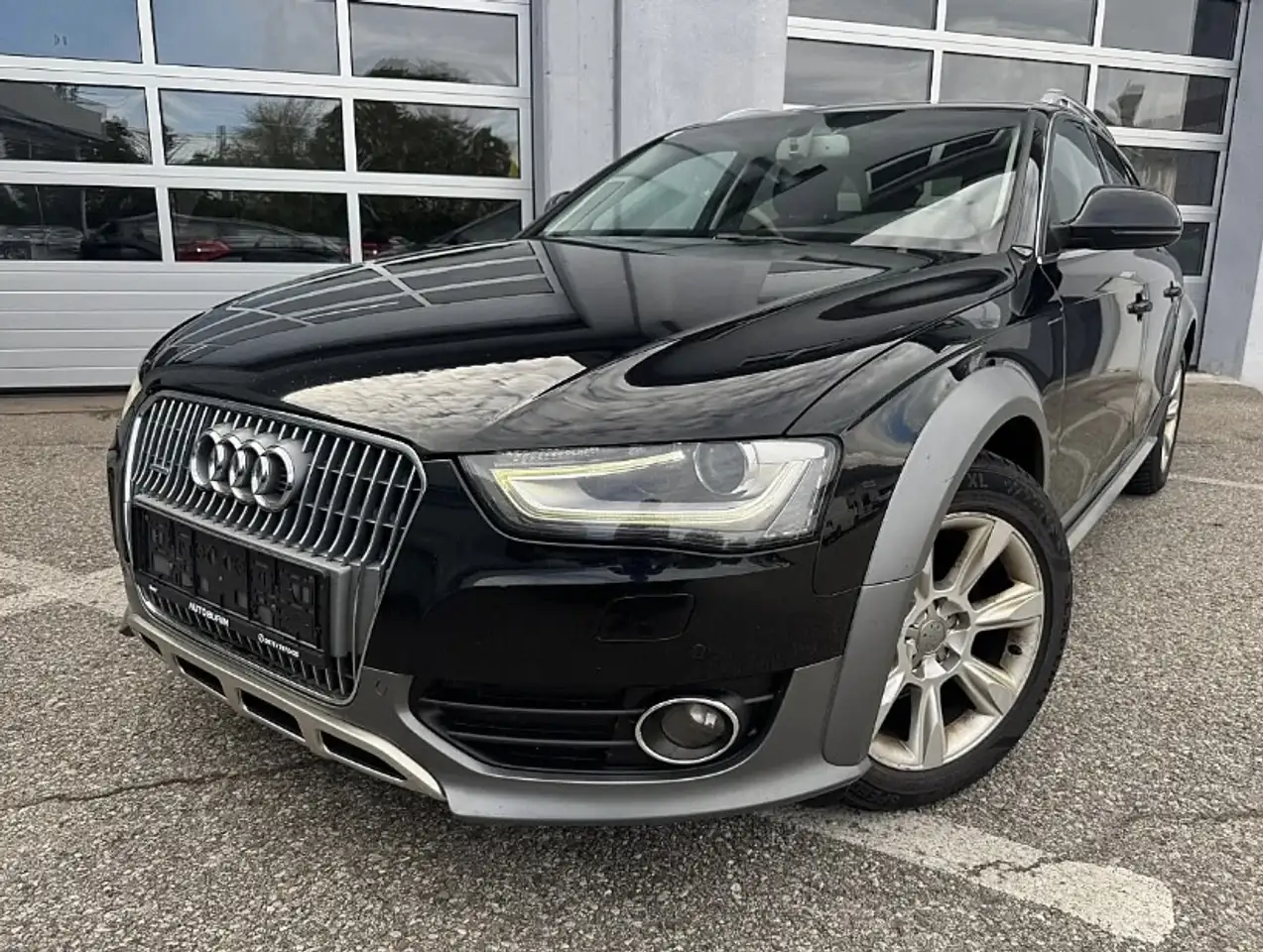 Audi A4 allroad Quattro 2.0 TDI 190 DPF Clean Diesel Ambition Luxe S Tronic — photo 1 of 16