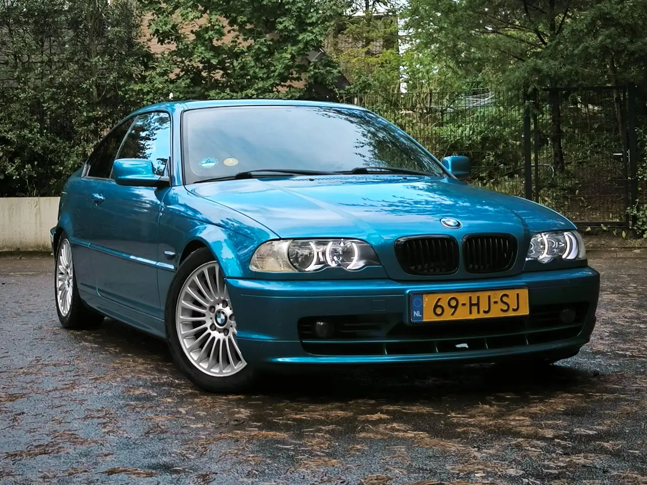 BMW 320 320Ci — photo 1 of 28