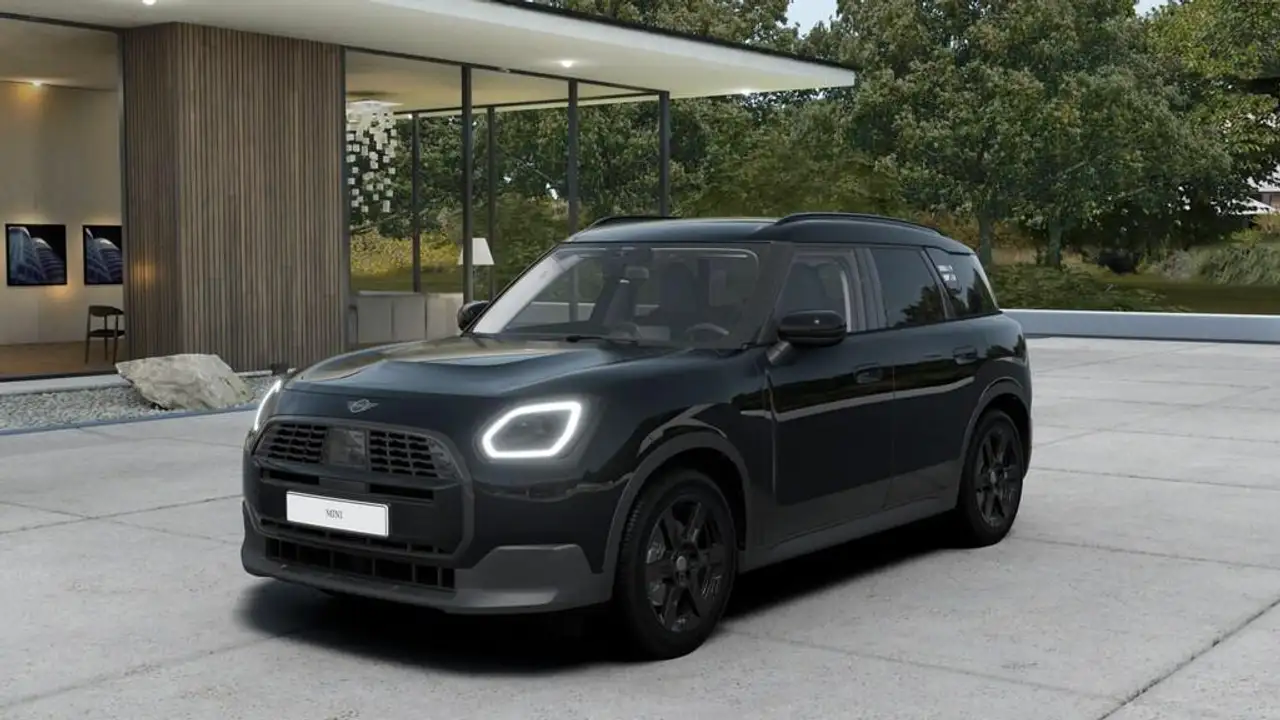 MINI One Countryman 1.5 One — photo 1 of 6