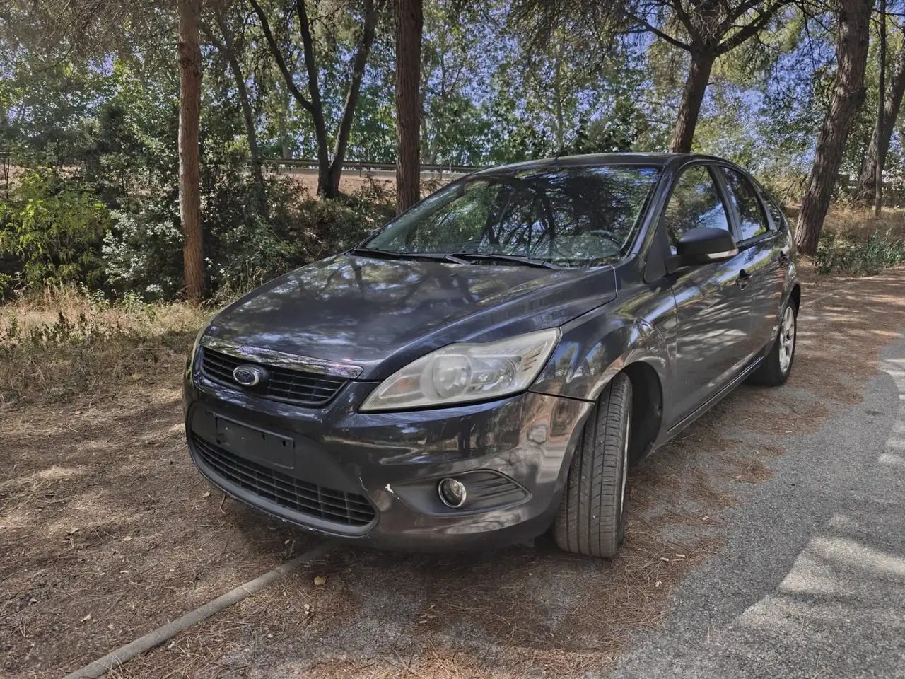 Ford Focus 1.6TDCi Titanium 109 — photo 1 of 8