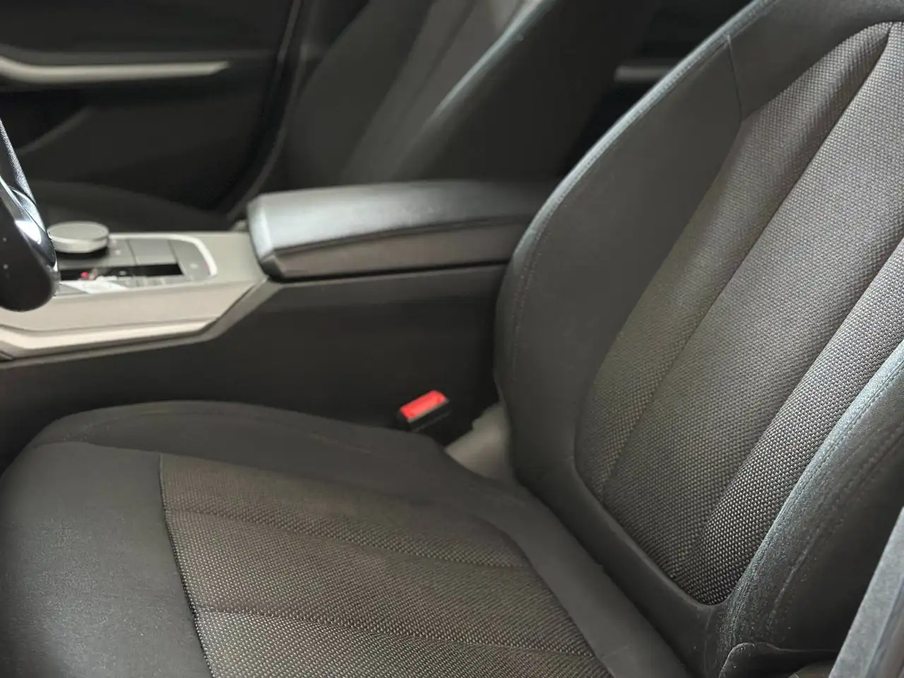 2022 BMW 318 d Touring MHEV auto, photograph 9