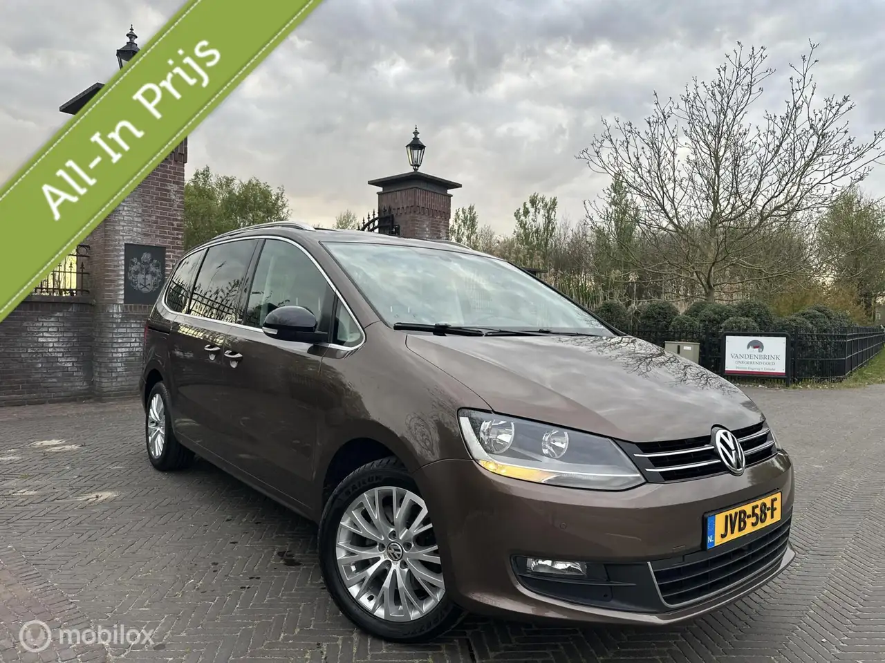 Volkswagen Sharan 1.4 TSI Highline 7p. Trekhaak Pano✅ — photo 1 of 40