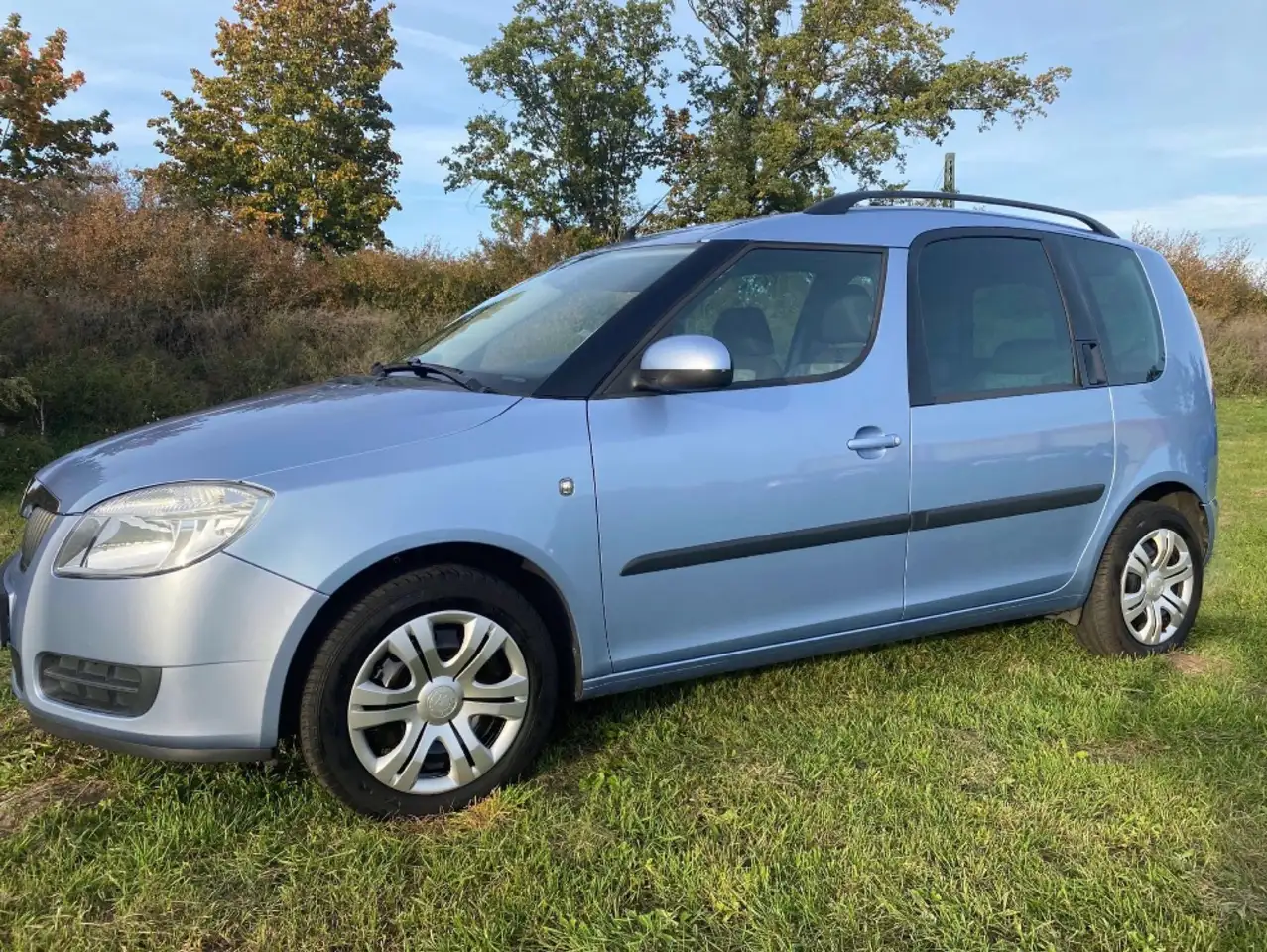 Skoda Roomster Comfort 1,2 — photo 1 of 4