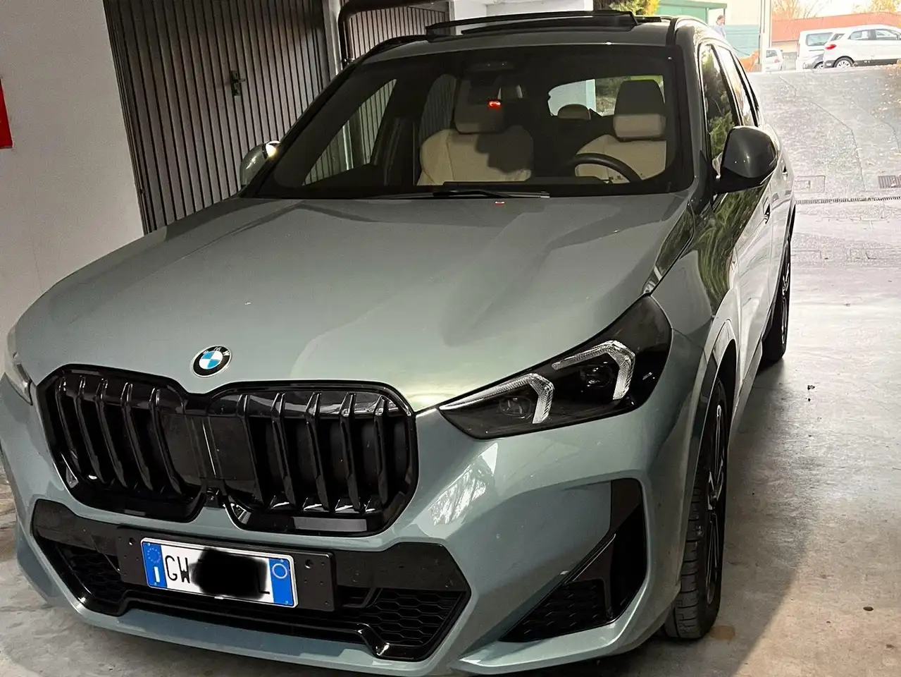BMW X1 X1 U11sdrive18d MSport Pro auto — photo 1 of 9