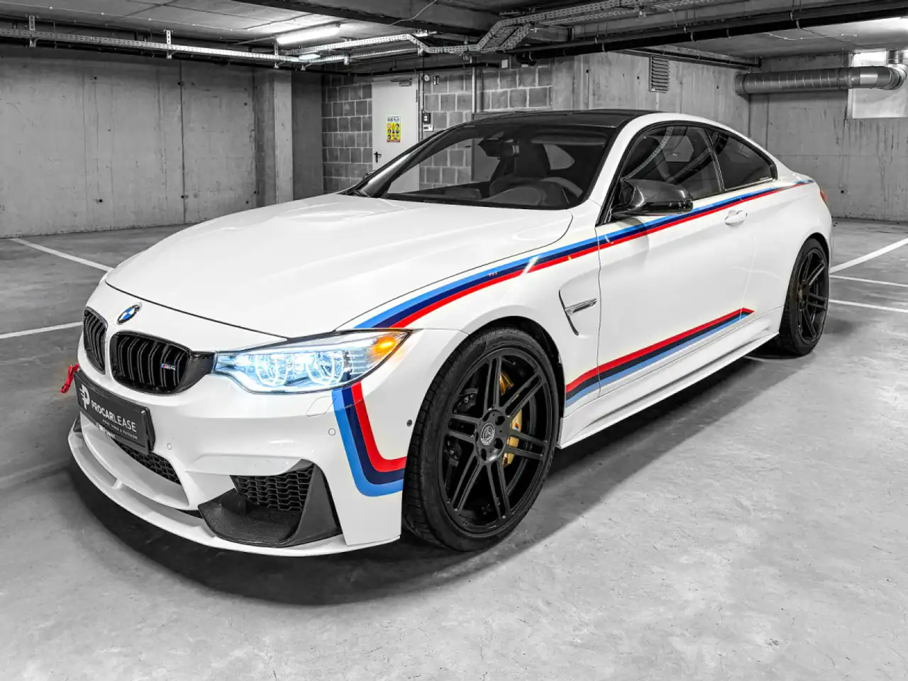 BMW M4 F82 COUPE / M PERFORMANCE/ MANHART/ CERAMIC — photo 1 of 28