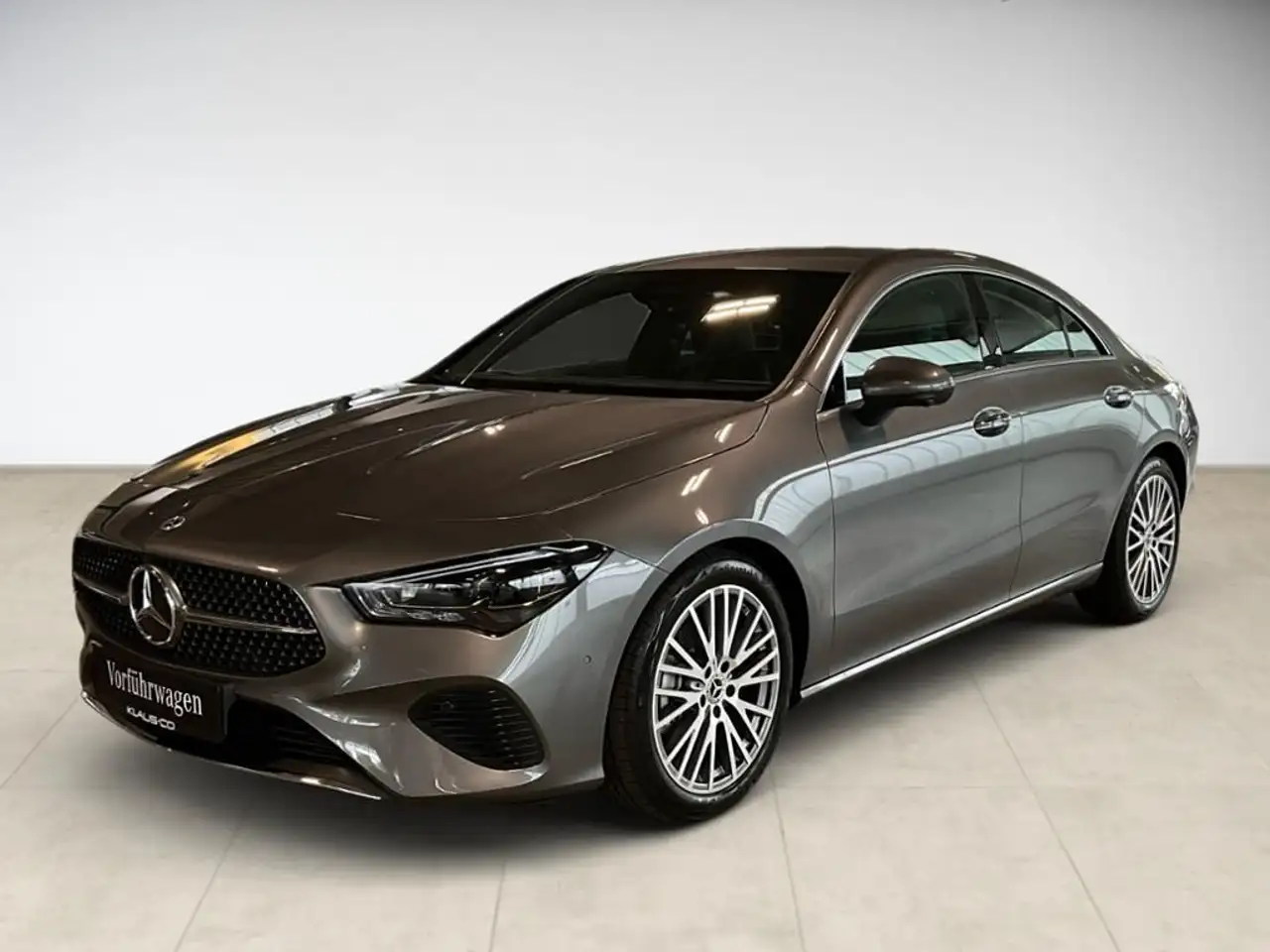 Mercedes-Benz CLA 180 Coupé Progressive 360 AHK AUT Kam. LED — photo 1 of 18