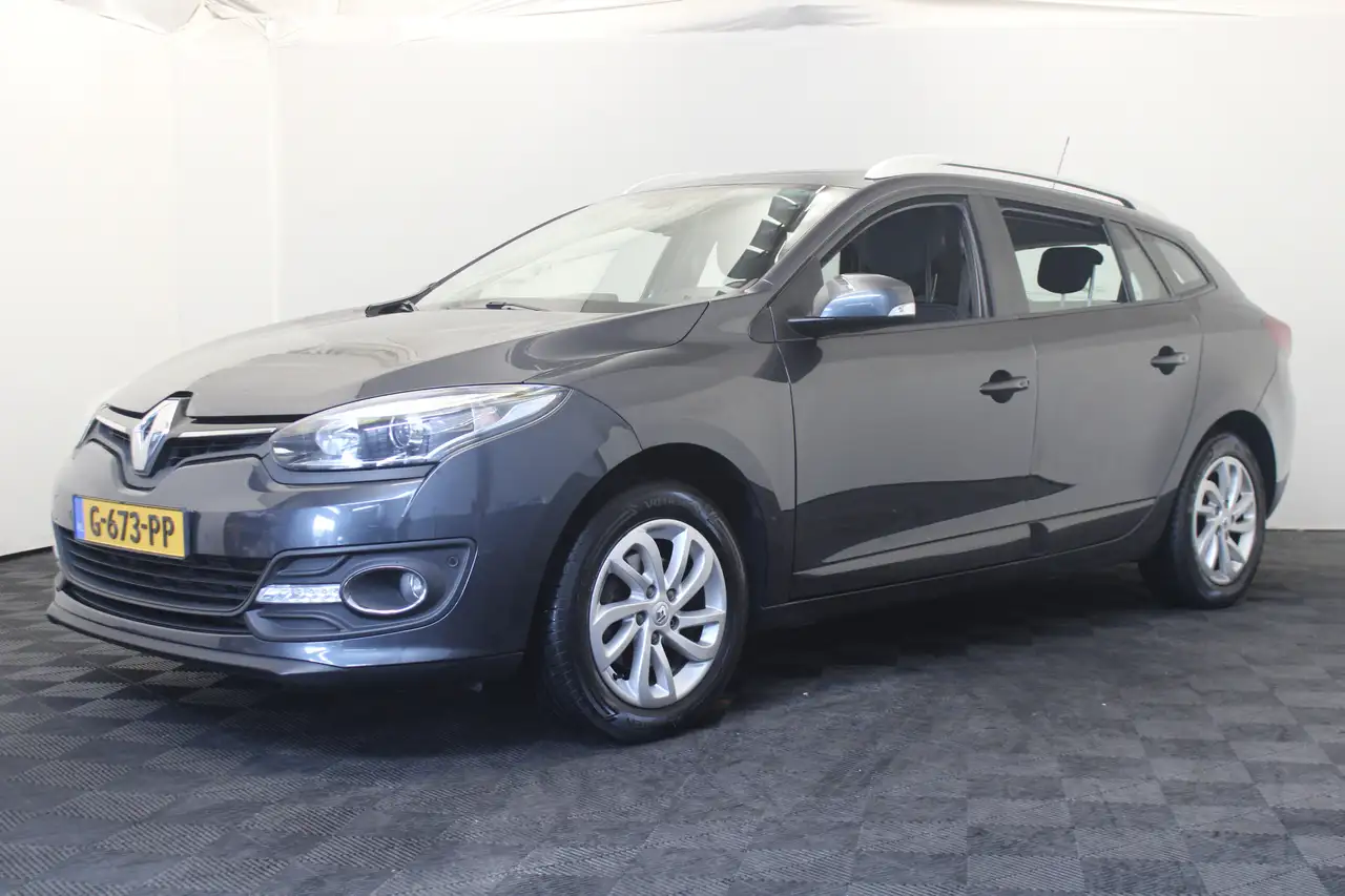 Renault Megane Estate 1.2 TCe Limited |Navi| — photo 1 of 16