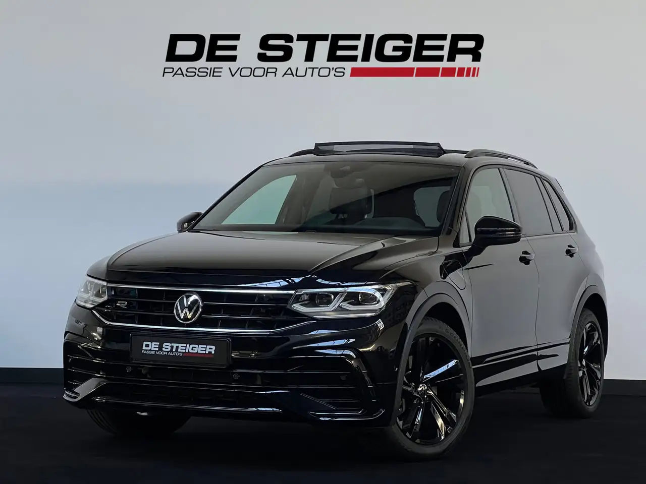 Volkswagen Tiguan 1.4 TSI eHybrid 3 x R-Line Pano Keyless Matrix Led — photo 1 of 14