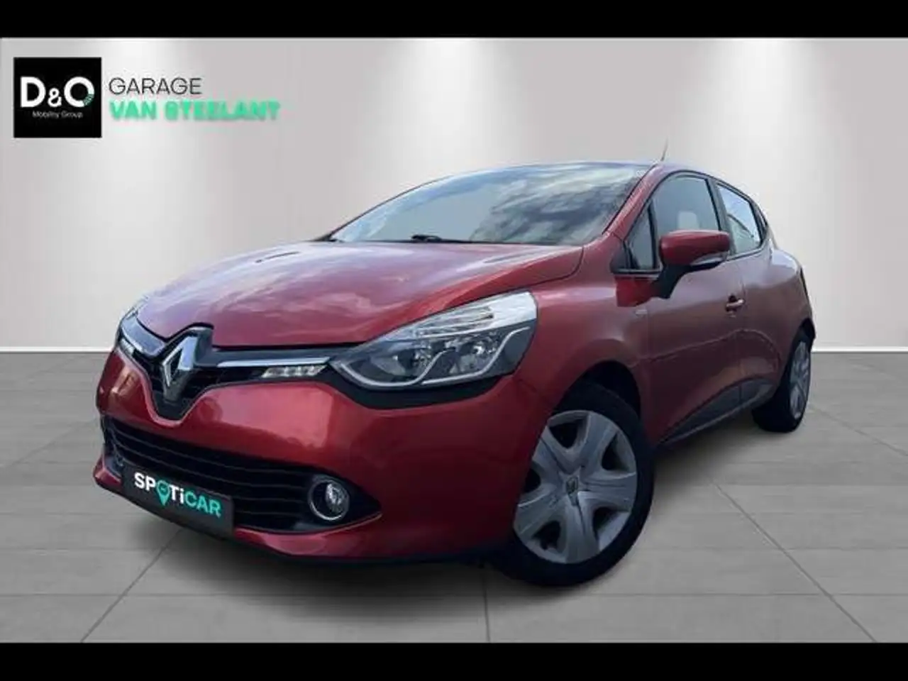 Renault Clio SPORT — photo 1 of 20
