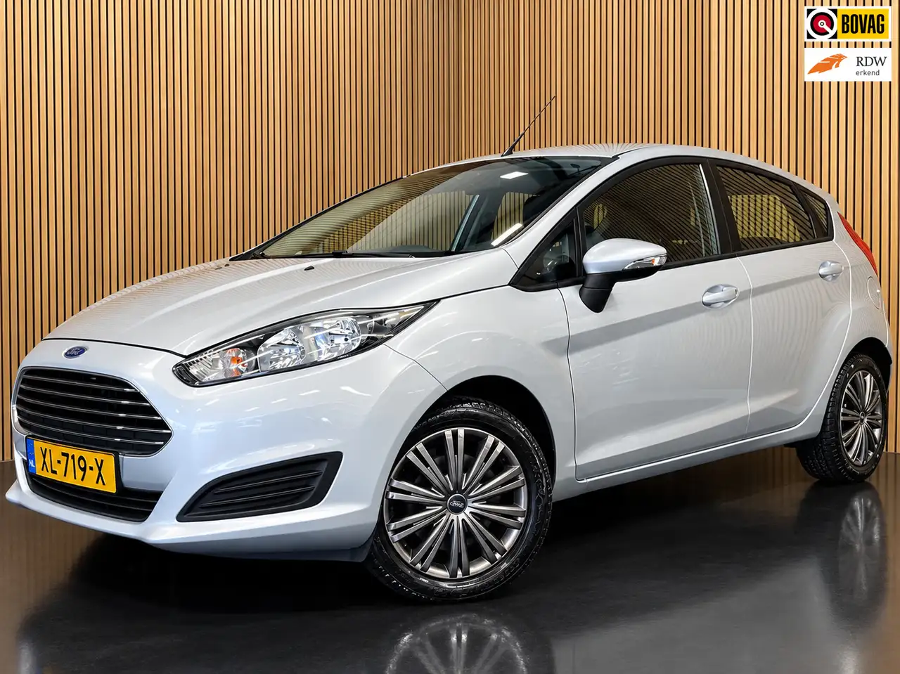 Ford Fiesta 1.25|82 PK|4-CILINDER|5-DEURS|FACELIFT MODEL|AIRCO — photo 1 of 37