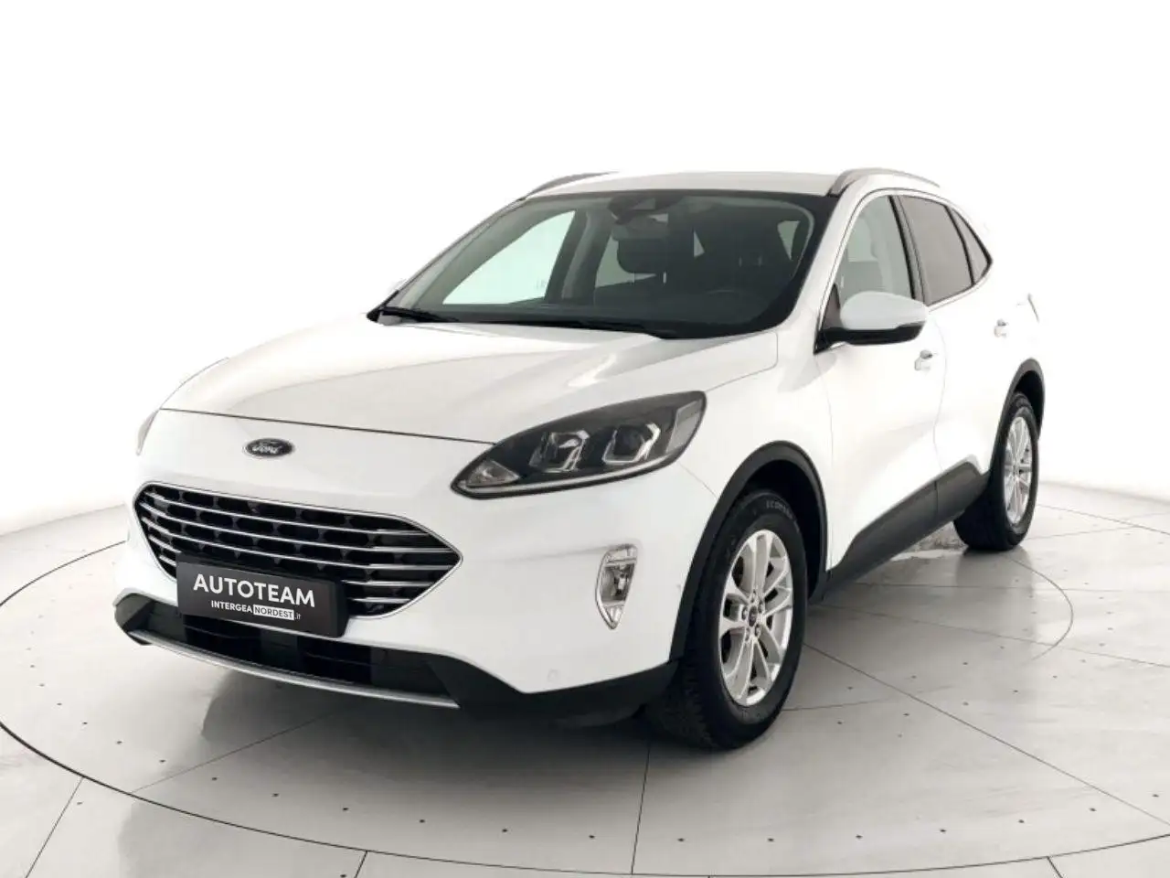 Ford Kuga 1.5 ecoblue Titanium Business 2wd 120cv auto — photo 1 of 15