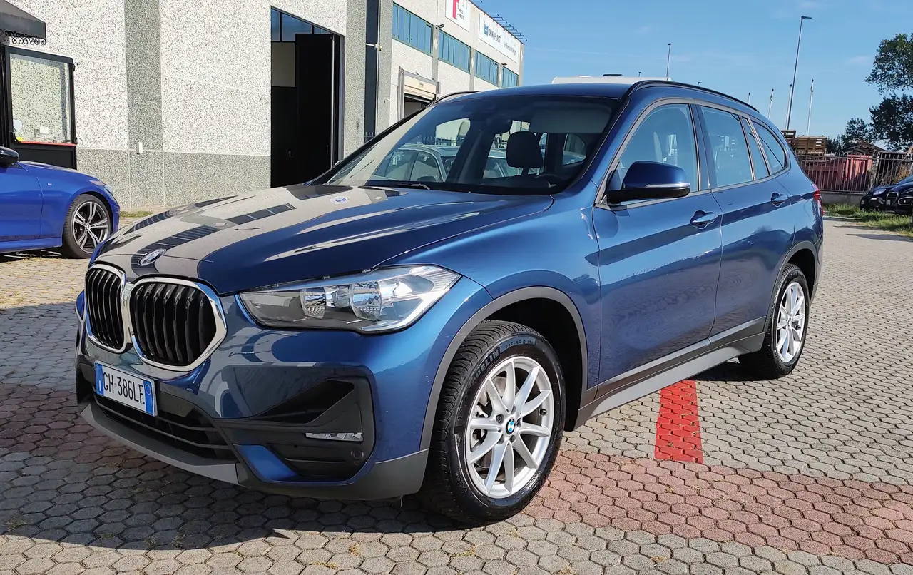 BMW X1 sdrive18i xLine Plus 136cv auto — photo 1 of 15