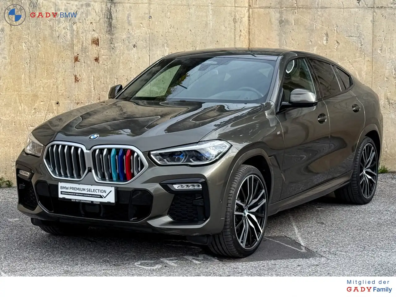 BMW X6 xDrive40i M-Sportpaket — photo 1 of 39