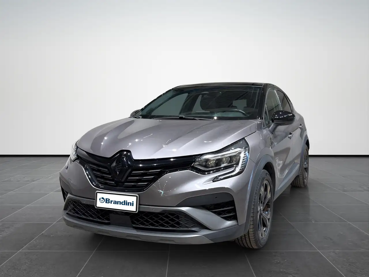Renault Captur 1.6 E-Tech full hybrid E-Tech Engineered — photo 1 of 15