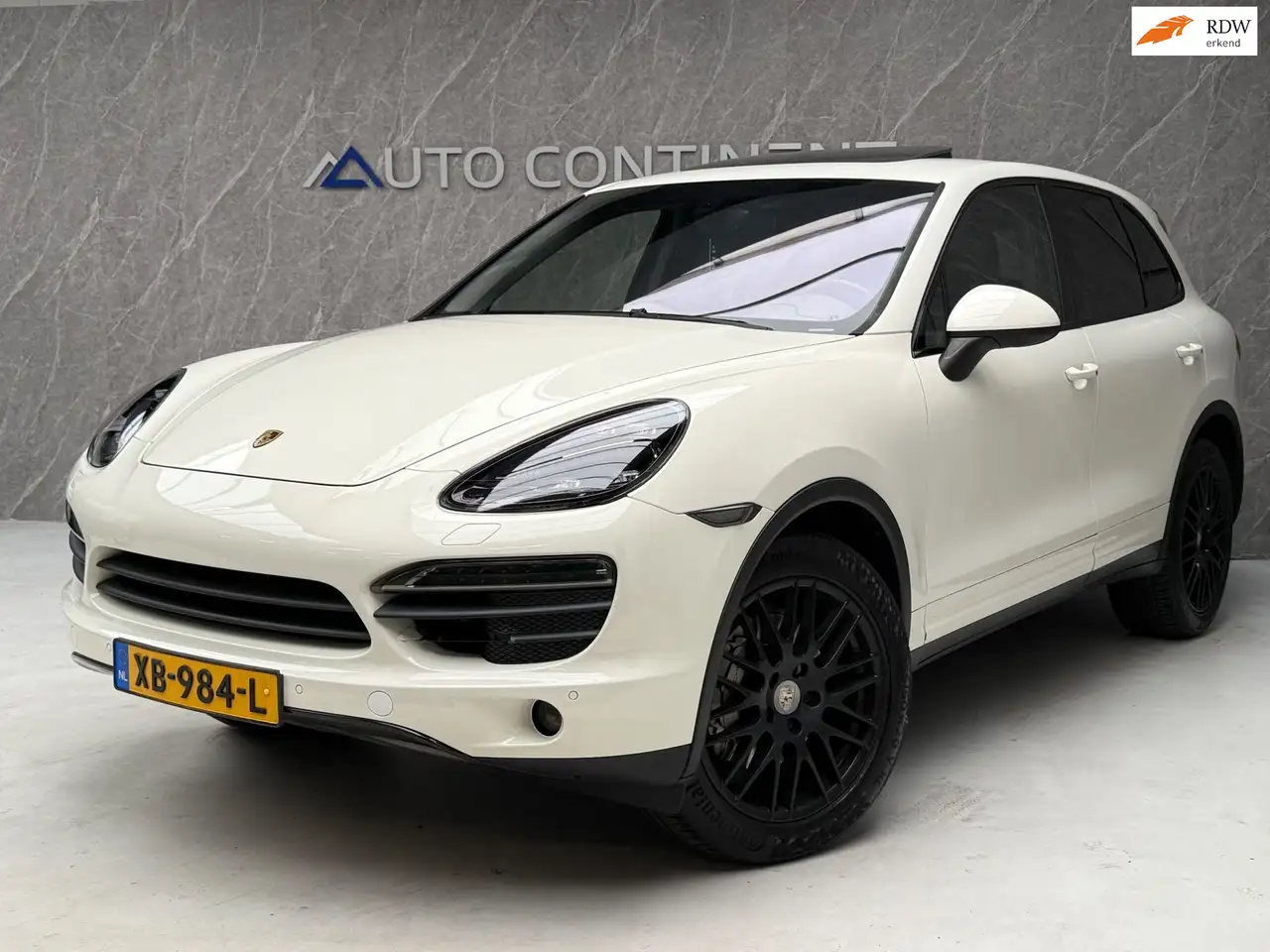Porsche Cayenne 4.8 S 400 PK / Onderhouden / Full Option — photo 1 of 26