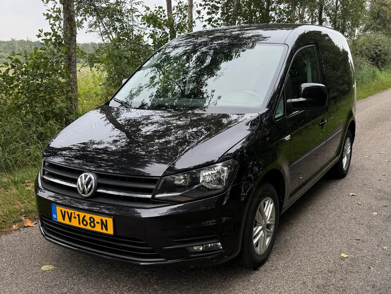 Volkswagen Caddy Caddy 2.0 TDI L1H1 BMT Hi. — photo 1 of 13