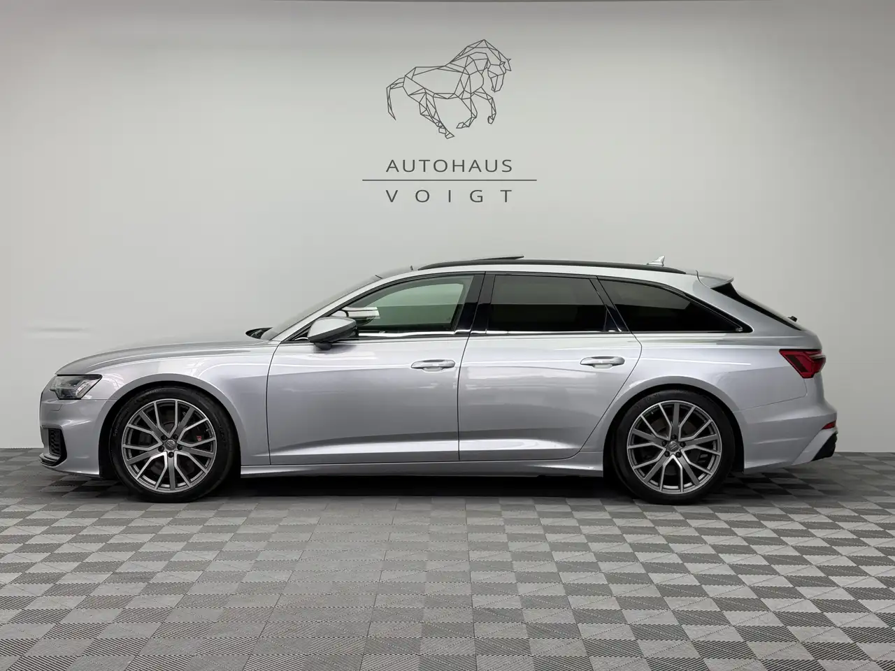 Audi S6 3.0 TDI|2.Hand|Pano|Schale|Matrix|B&O|Memory| — photo 1 of 40