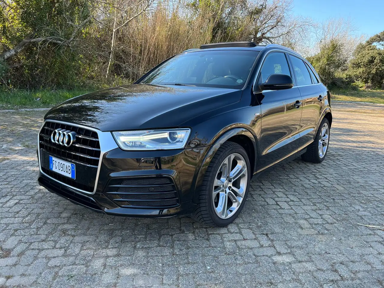 Audi Q3 392-1562081 Q3 I 2015 2.0 tdi Design 4Edition quattro 150cv s-tronic — photo 1 of 6
