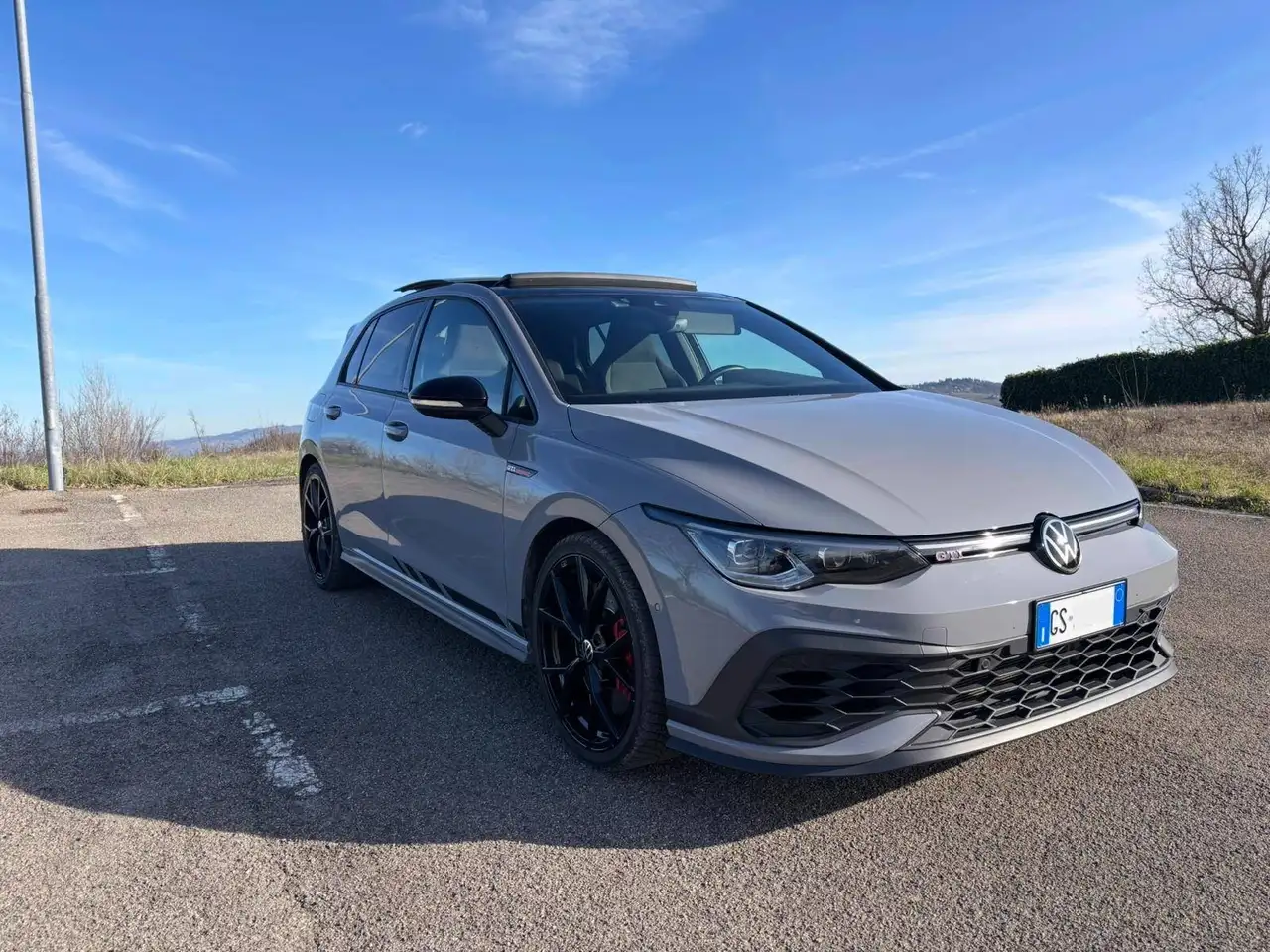 Volkswagen Golf GTI Clubsport — photo 1 of 8
