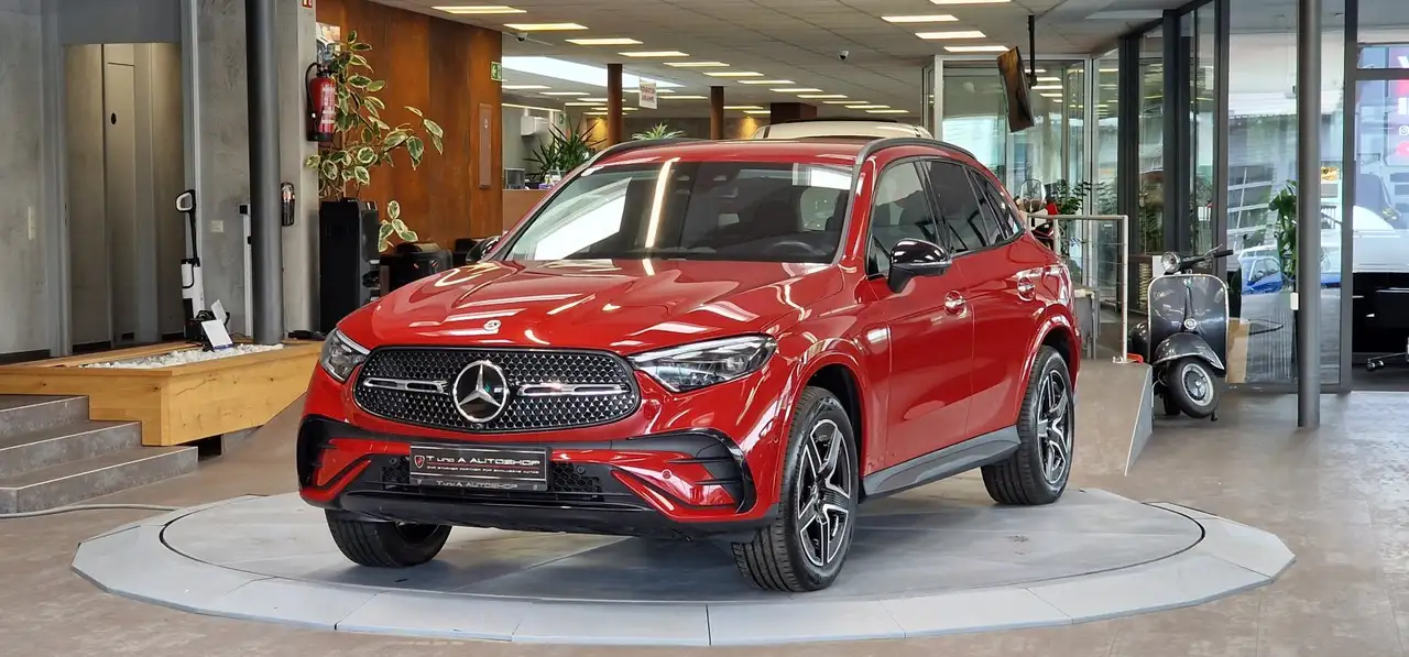 Mercedes-Benz GLC 300 de 4Matic AMG-Line Aut. *Digital Light*Night-Paket — photo 1 of 31
