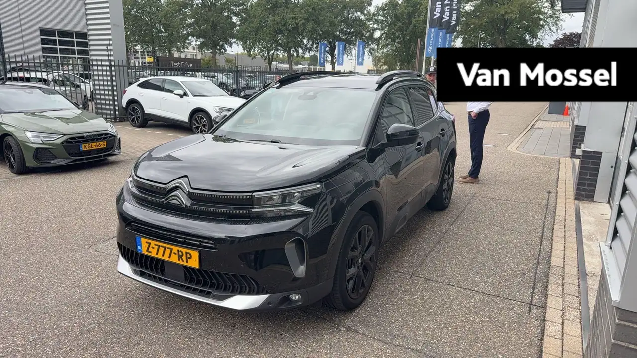 Citroen C5 Aircross 1.2 Hybrid 136 ë-Series — photo 1 of 12