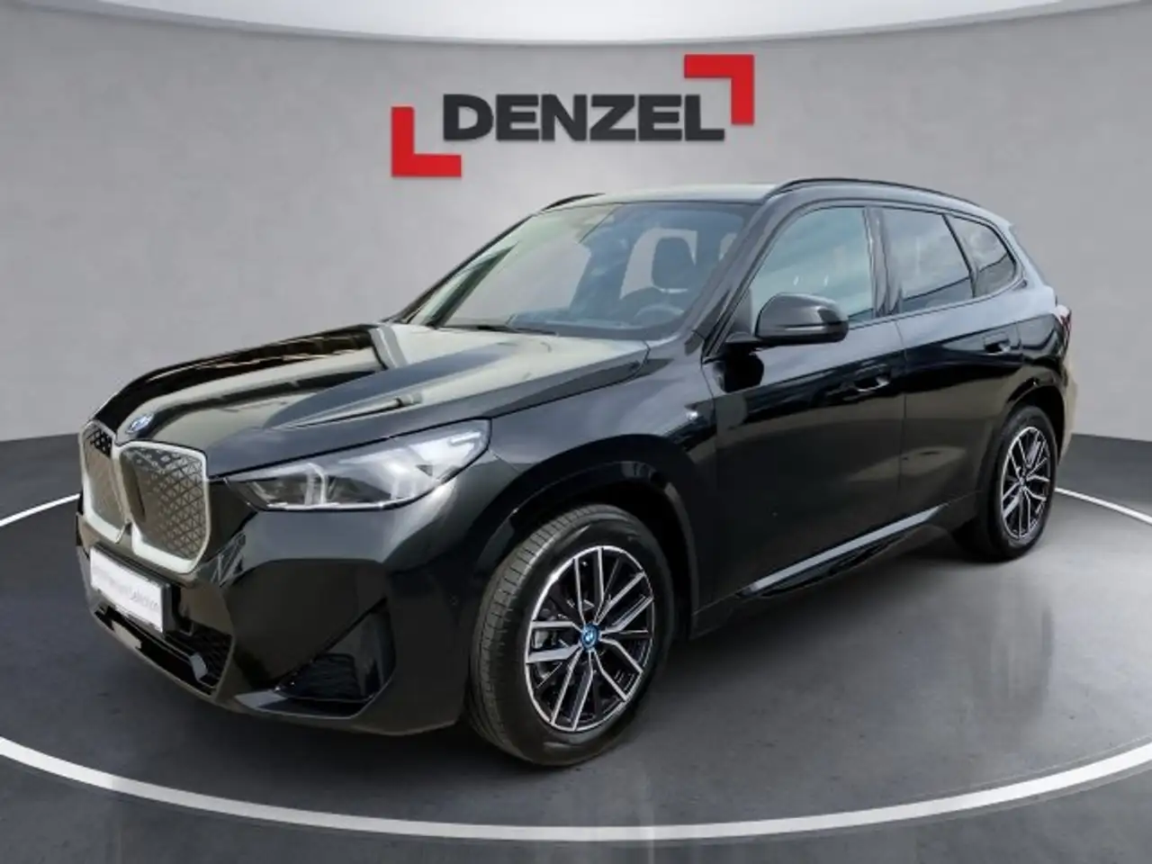BMW iX1 eDrive20 U11 — photo 1 of 13
