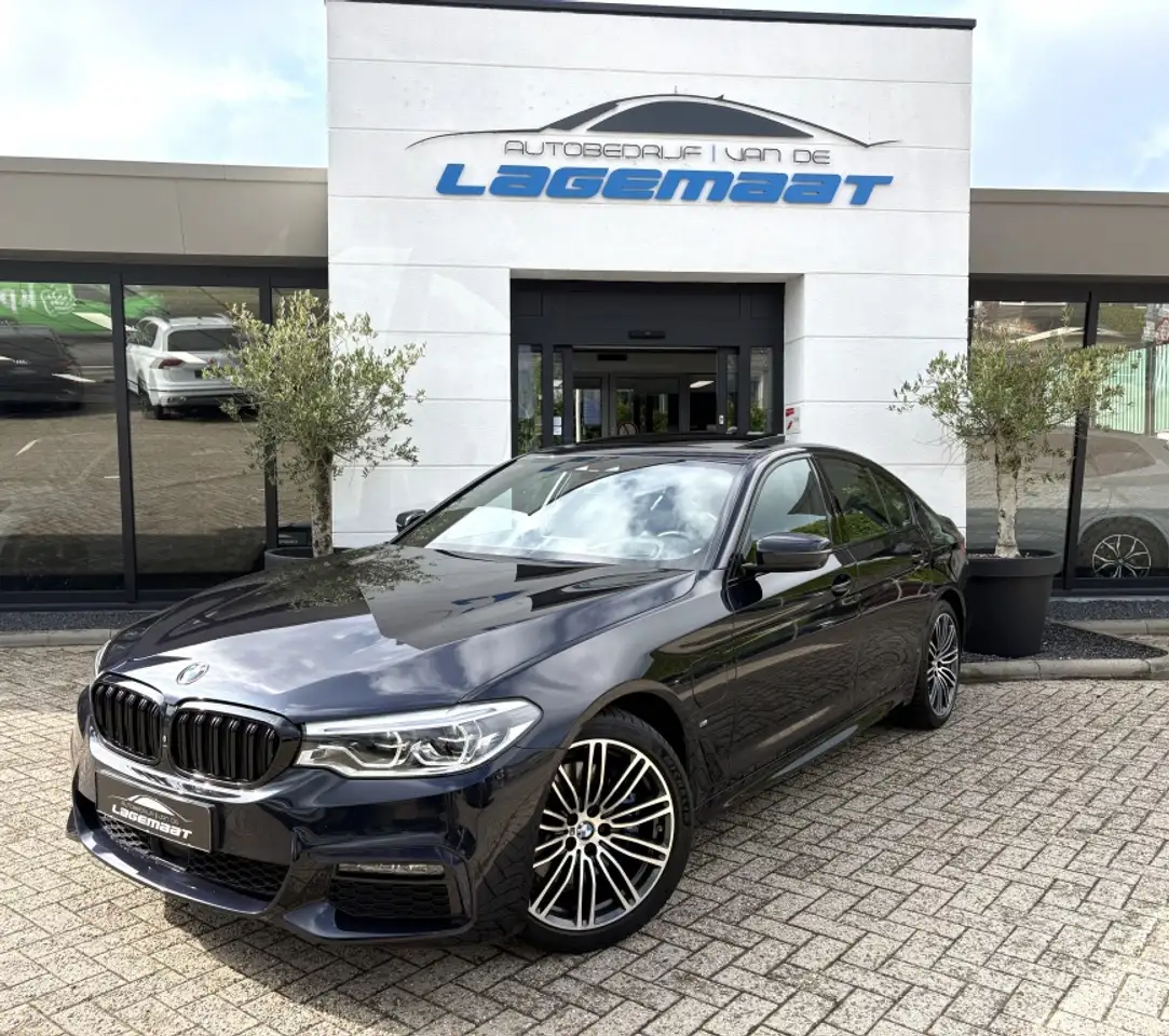 BMW 530 5-serie 530e M-Sport Vol! | Pano | Soft Close | He — photo 1 of 35