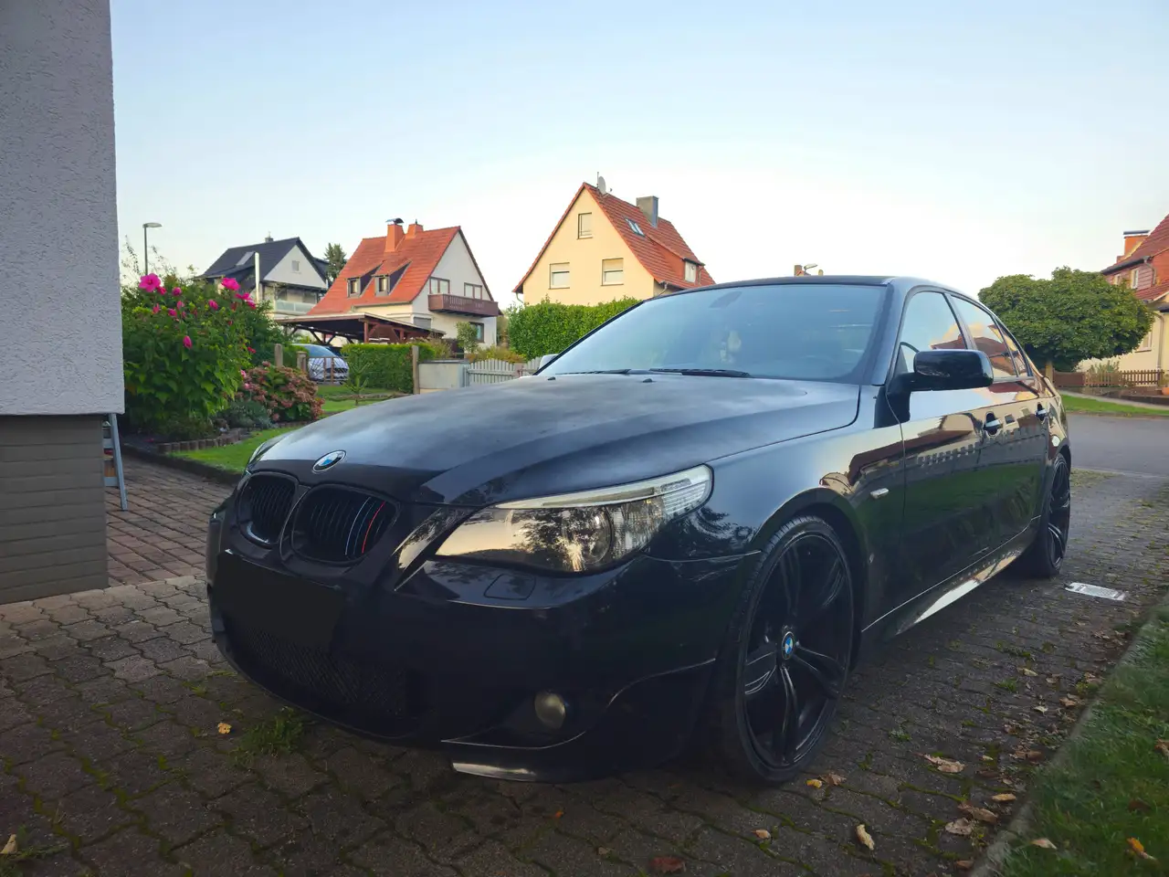 BMW 530 530d Aut. — photo 1 of 13