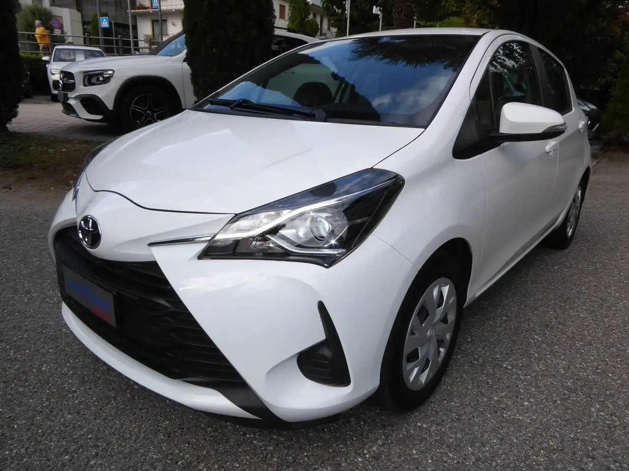 Toyota Yaris Yaris 5p 1.0 72CV COMFORT — photo 1 of 15