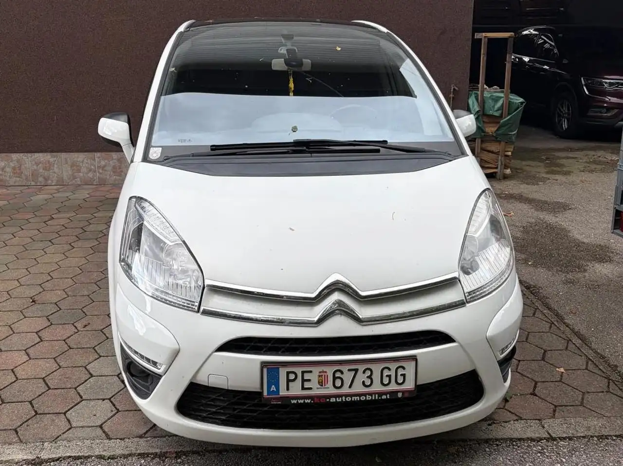 Citroen C4 Picasso C4 Picasso 1.6 HDI — photo 1 of 9