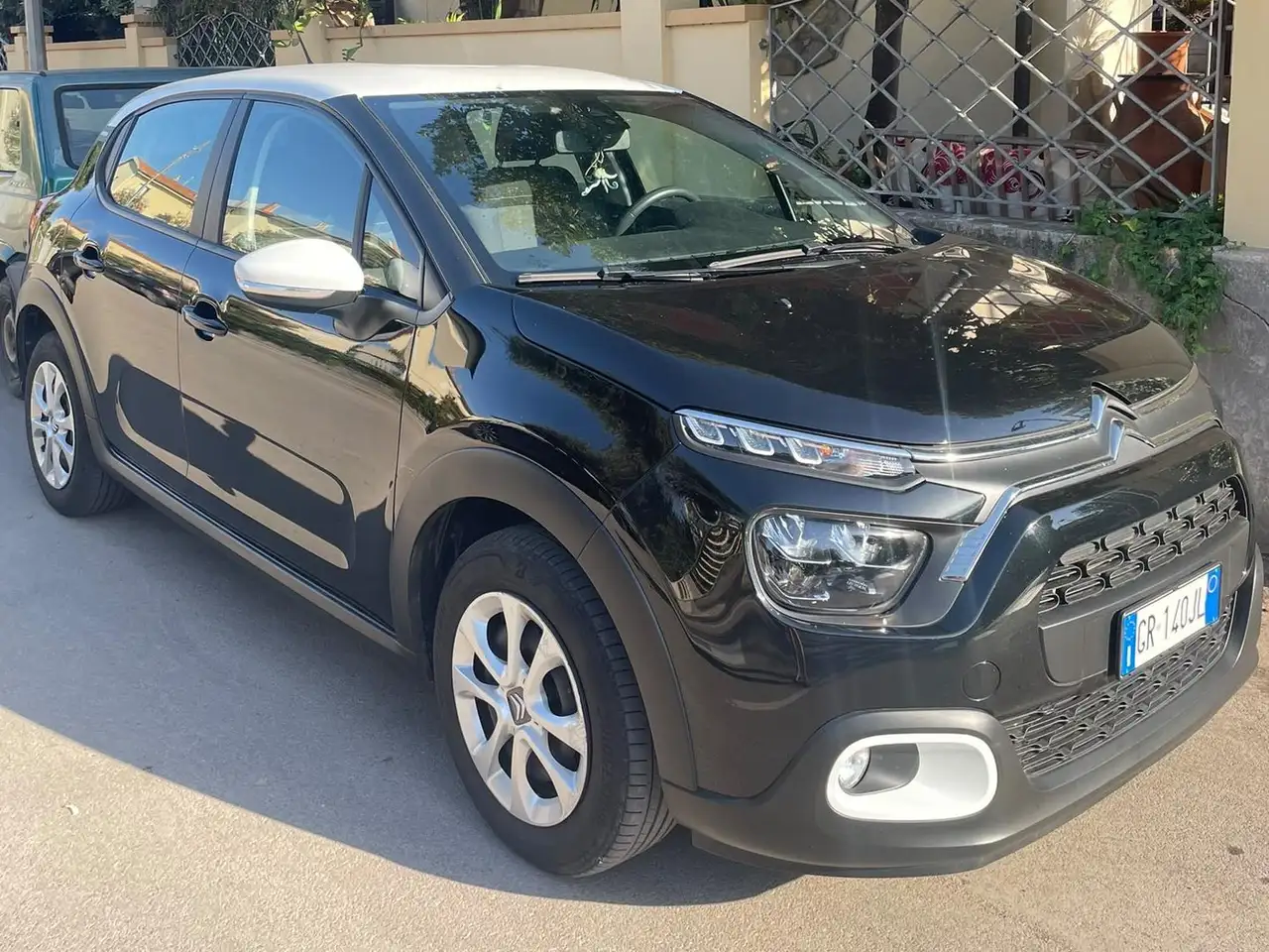 Citroen C3 C3 III 2017 1.2 puretech C-Series s — photo 1 of 15