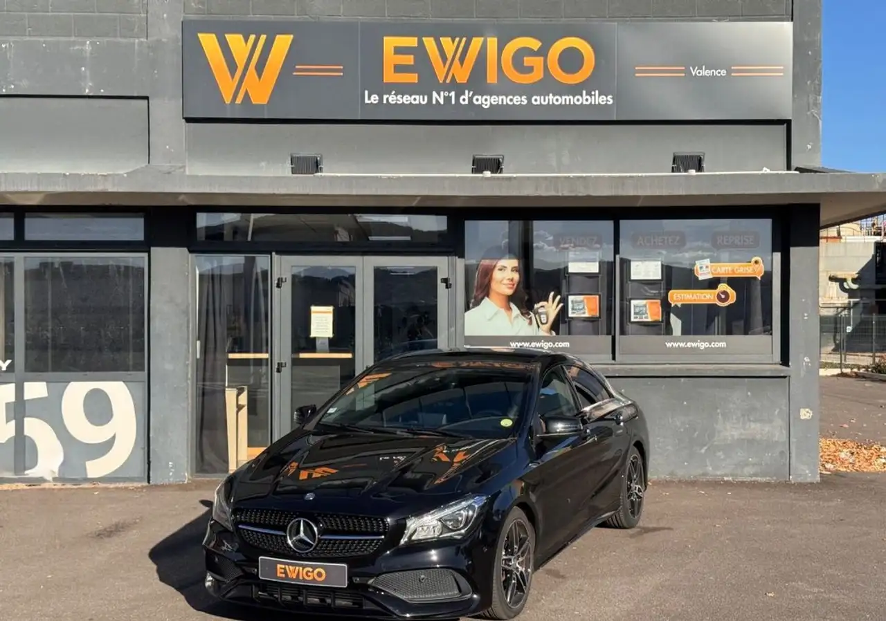Mercedes-Benz CLA 220 Classe 2.2 220 cdi 177 ch toit ouvrant suivie mercedes - — photo 1 of 30