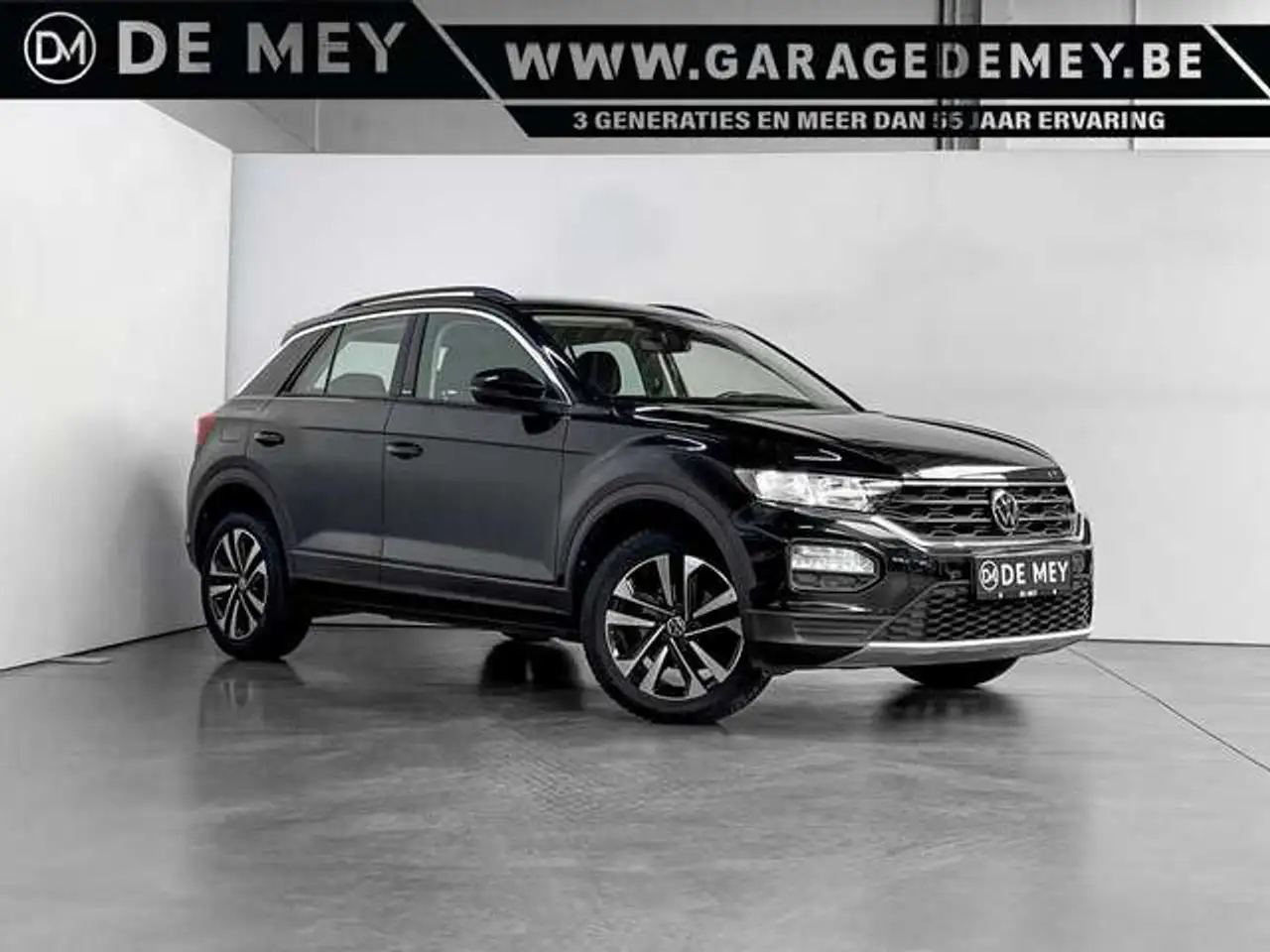 Volkswagen T-Roc 1.0 TSI United / Carplay / Airco / Zetelverwarming / ACC / PDC — photo 1 of 34