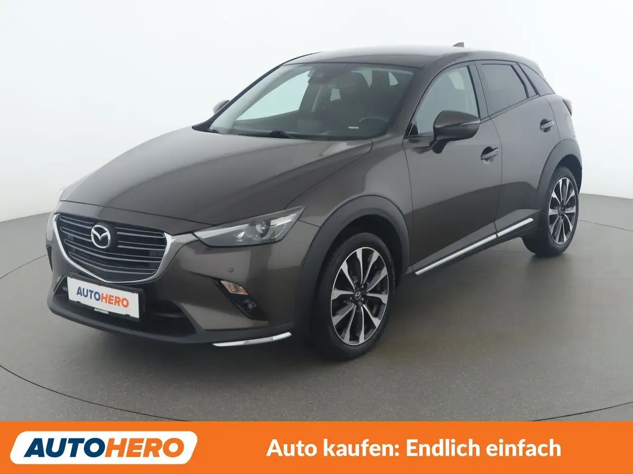 Mazda CX-3 1.8 Skyactiv-D Revolution — photo 1 of 30