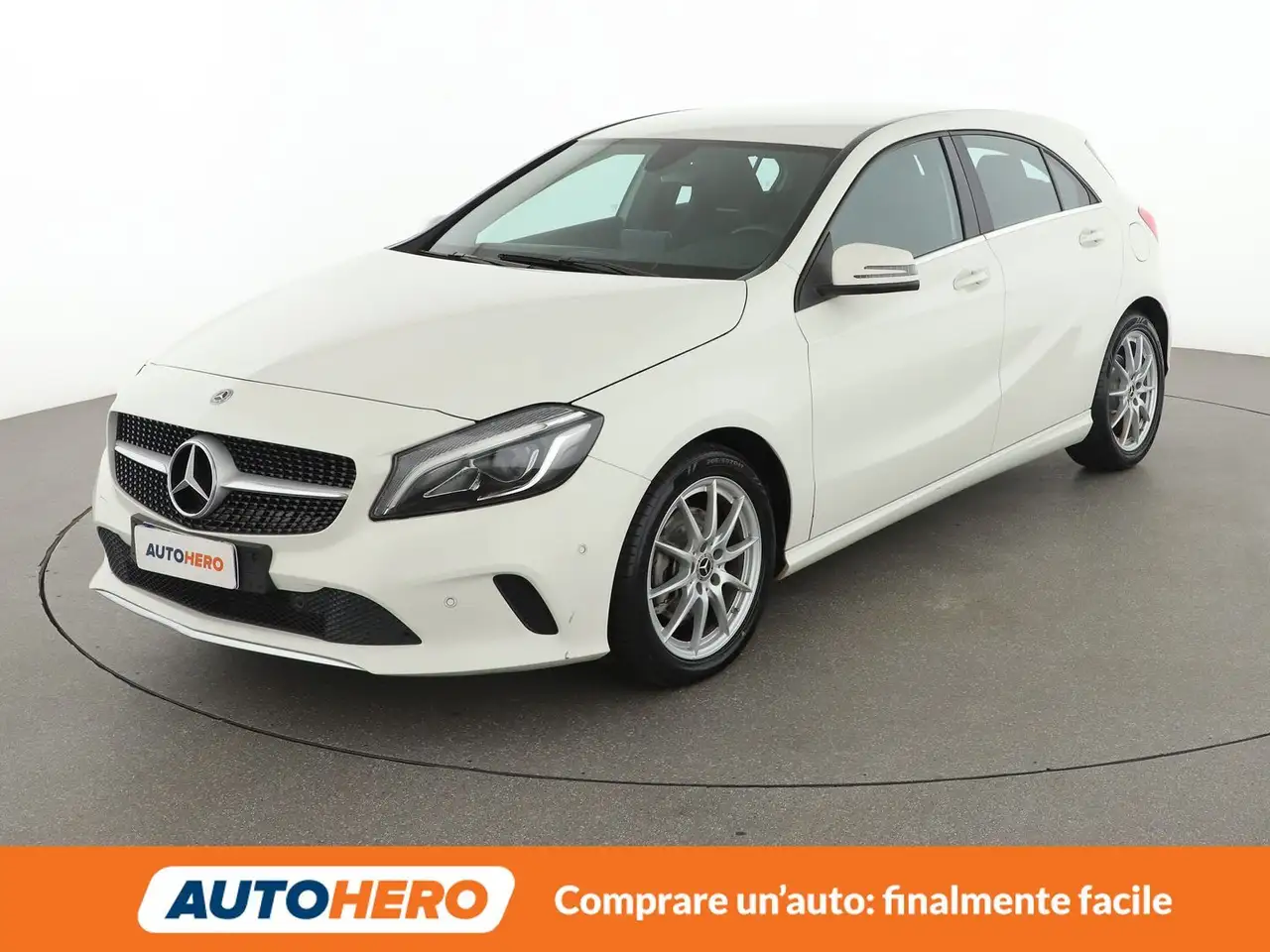 Mercedes-Benz A 180 A 180 Sport — photo 1 of 15
