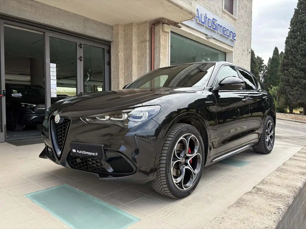 Alfa Romeo Stelvio 2.2 Turbodiesel 210 CV AT8 Q4 Veloce — photo 1 of 15