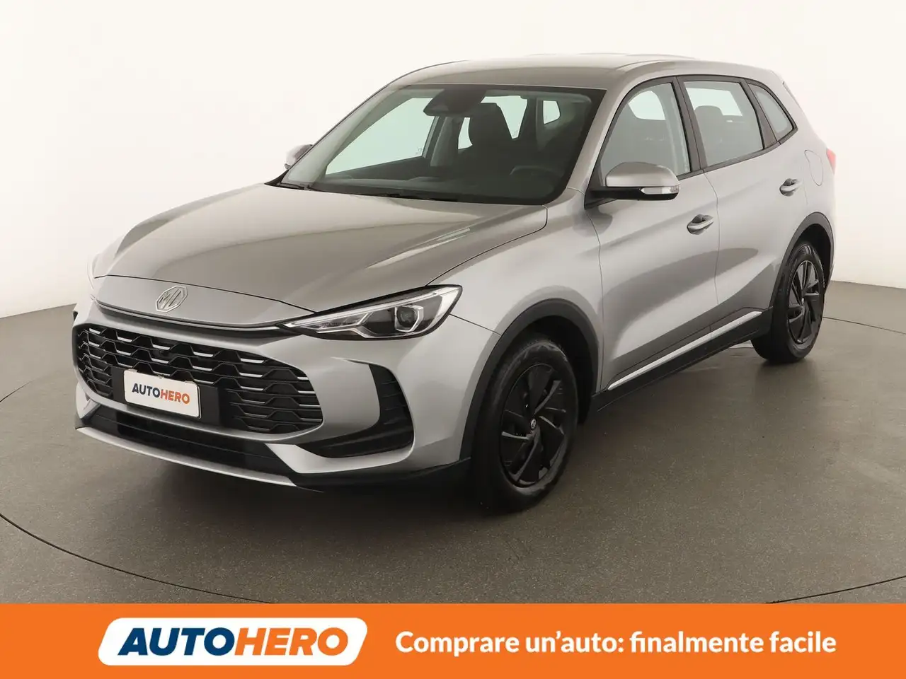 MG ZS 1.5 Hybrid+ Comfort — photo 1 of 15
